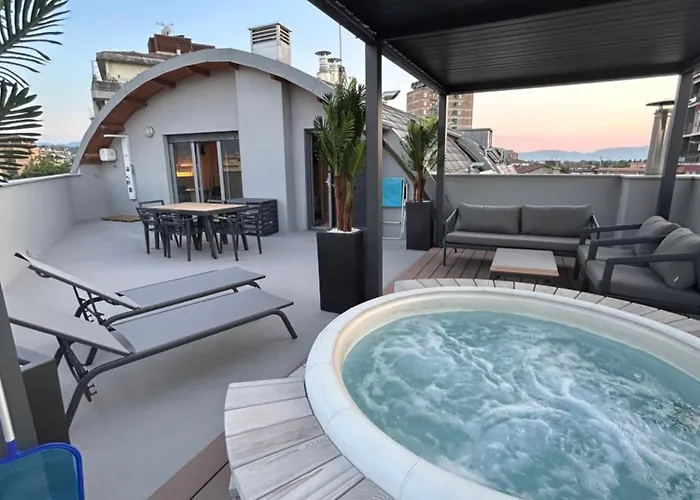 Panoramic Attico Con Jacuzzi Privata *