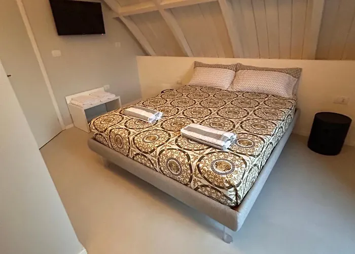 Panoramic Attico Con Jacuzzi Privata Appartement Terni